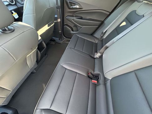 New 2026 Chevrolet Trax ACTIV w/ Sunroof Package image 12