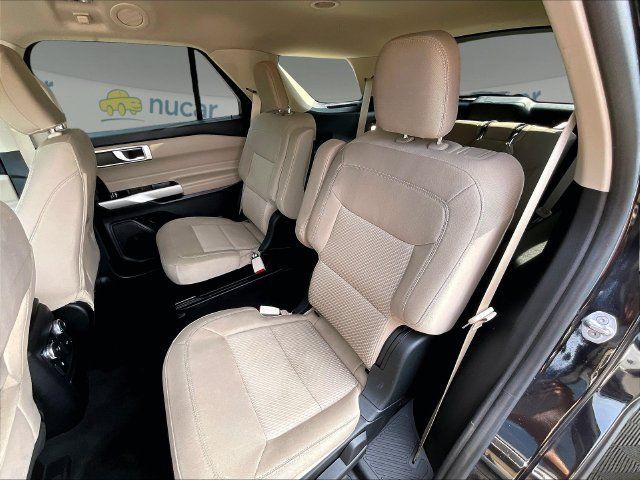 Used 2022 Ford Explorer XLT AWD/4WD image 26
