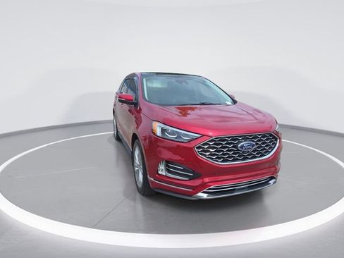 Used 2024 Ford Edge Titanium w/ Titanium Elite Package AWD/4WD image 2