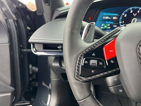 Used 2024 Chevrolet Corvette Stingray Preferred Cpe w/ Stealth Interior Trim Package image 34