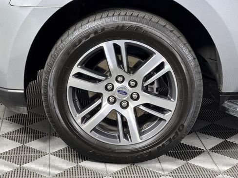 Used 2022 Ford Expedition Max Limited image 29