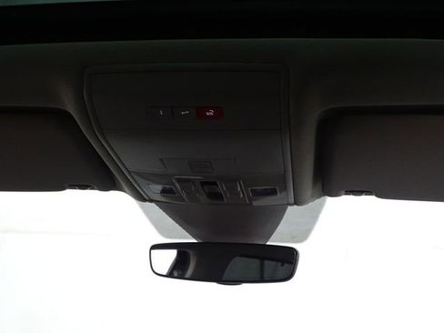 Used 2023 Volkswagen Atlas SEL image 27