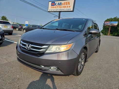 Used 2014 Honda Odyssey Touring image 1