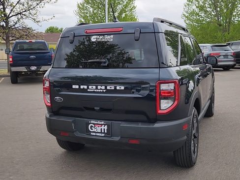 Certified 2023 Ford Bronco Sport Outer Banks w/ Tech Package AWD/4WD image 15
