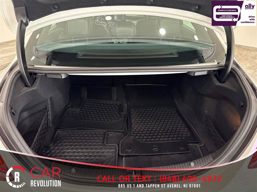 Used 2019 Mercedes-Benz C 300 4MATIC Sedan w/ Premium Package image 38
