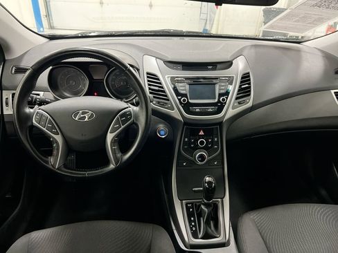 Used 2016 Hyundai Elantra Value Edition FWD image 10