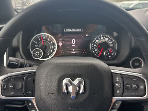 Used 2025 RAM 1500 Big Horn AWD/4WD image 13