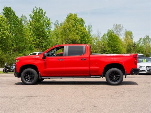 Used 2021 Chevrolet Silverado 1500 Custom Trail Boss AWD/4WD image 8