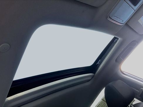 Used 2025 Honda CR-V EX image 14