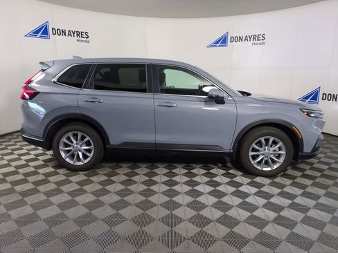 Used 2025 Honda CR-V EX-L image 6