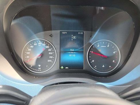 Used 2024 Mercedes-Benz Sprinter 2500 image 3