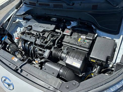 Certified 2022 Hyundai Kona SEL AWD/4WD image 21