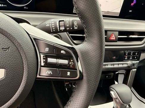 New 2026 Kia Seltos SX AWD/4WD image 18