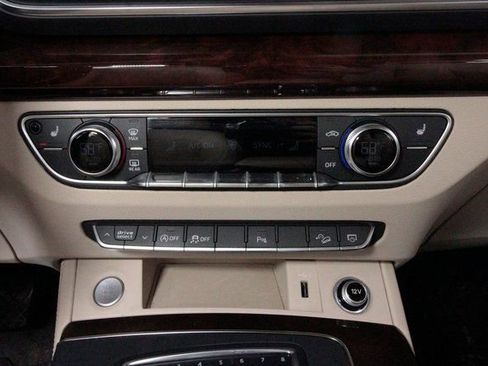 Used 2019 Audi Q5 2.0T Premium Plus image 10