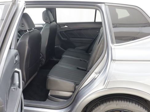 Certified 2023 Volkswagen Tiguan SE R-Line AWD/4WD image 14