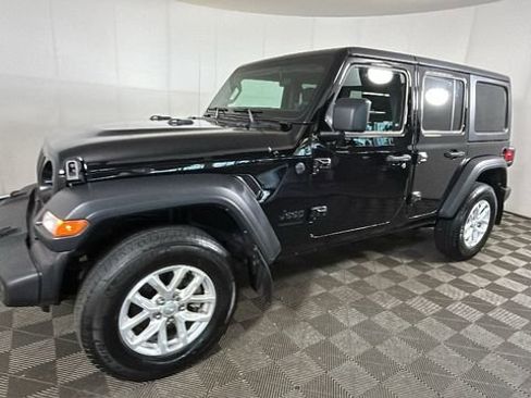 Used 2023 Jeep Wrangler Unlimited Sport w/ Cold Weather Group AWD/4WD image 7