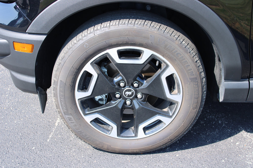 Used 2024 Ford Bronco Sport Outer Banks AWD/4WD image 6