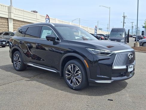 New 2026 INFINITI QX60 Luxe w/ Cargo Package AWD/4WD image 2