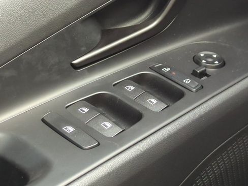 Certified 2025 Hyundai Elantra Sport FWD image 36