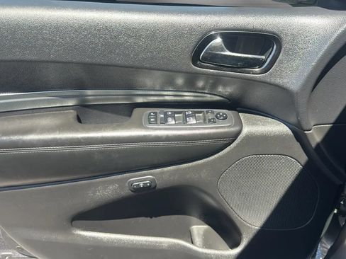Used 2019 Dodge Durango GT RWD image 32