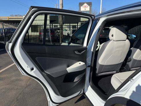 Used 2021 Volkswagen ID.4 1st Edition image 19