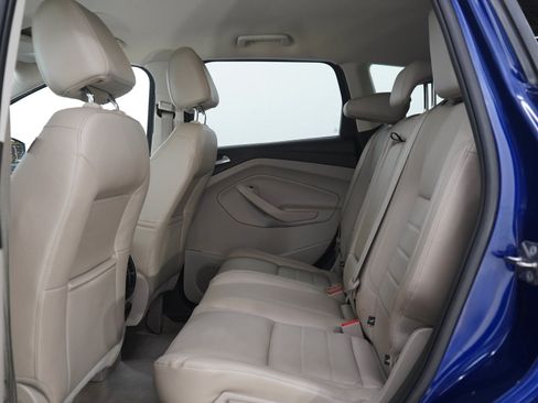 Used 2015 Ford Escape Titanium w/ Equipment Group 301A AWD/4WD image 15
