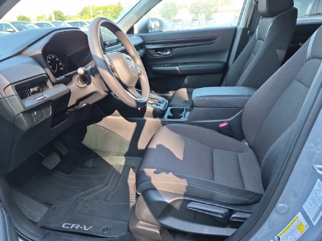 Used 2025 Honda CR-V LX image 13