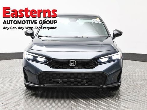 Used 2025 Honda Civic Sport image 2