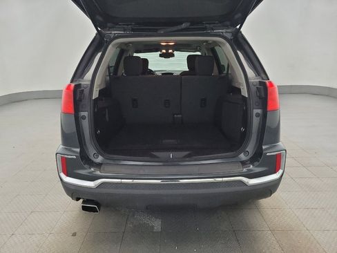 Used 2017 GMC Terrain SLE w/ Convenience Package image 29