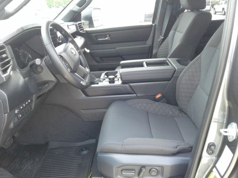 New 2026 Toyota Tundra SR5 RWD image 5