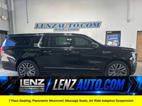 Used 2025 GMC Yukon XL Denali Ultimate AWD/4WD image 1
