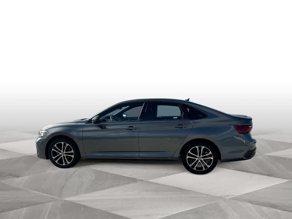 Certified 2023 Volkswagen Jetta Sport FWD image 5
