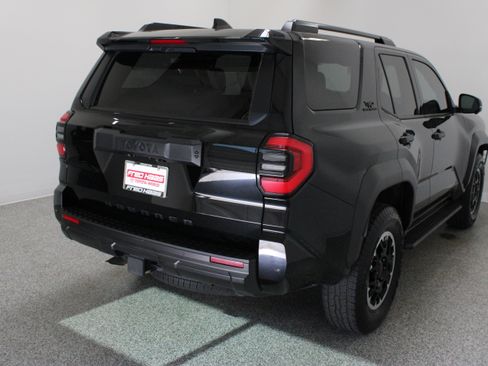 Used 2025 Toyota 4Runner TRD Off-Road Premium w/ Tow Technology Package AWD/4WD image 7