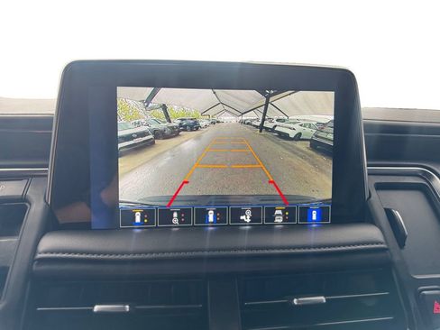 Used 2023 Chevrolet Tahoe Z71 w/ Luxury Package image 29