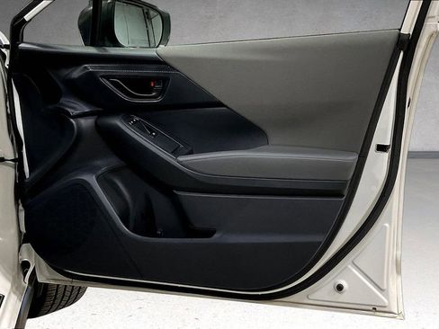 Used 2024 Subaru Crosstrek 2.0i Premium image 27