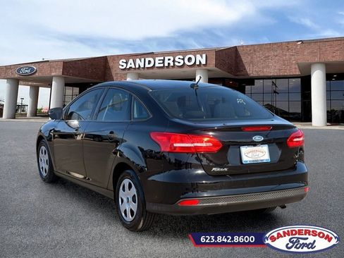 Certified 2017 Ford Focus S FWD image 5
