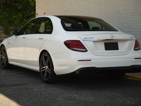 Used 2020 Mercedes-Benz E 53 AMG 4MATIC Sedan w/ Driver Assistance Package image 4