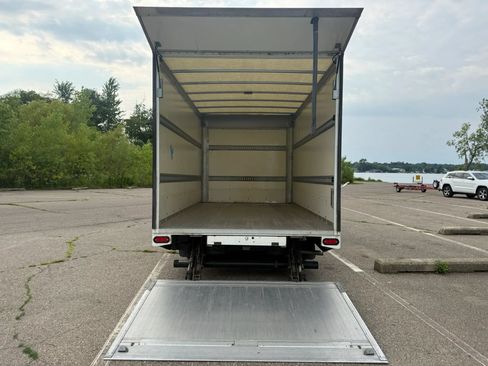 Used 2019 Ford Transit 350 156 DRW RWD image 7