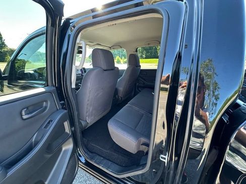Used 2023 Nissan Frontier S w/ Technology Package AWD/4WD image 20