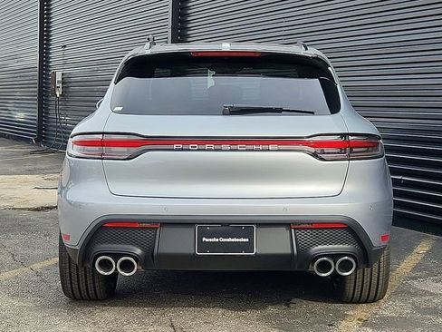 Certified 2026 Porsche Macan AWD/4WD image 6