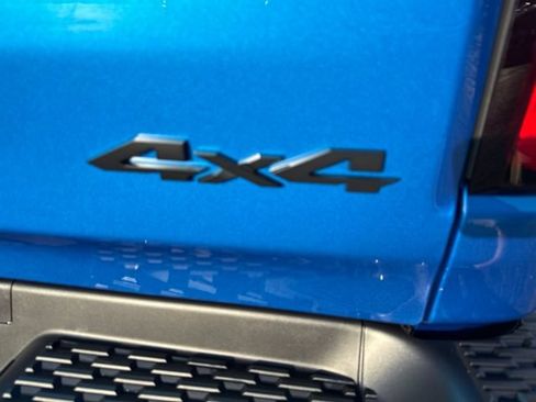 New 2026 RAM 1500 Laramie AWD/4WD image 19