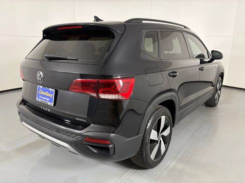 Used 2024 Volkswagen Taos S AWD/4WD image 8