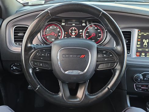 Used 2023 Dodge Charger SXT image 13