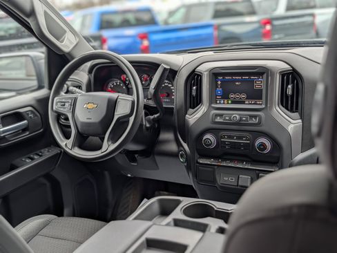 Used 2023 Chevrolet Silverado 1500 Custom image 14