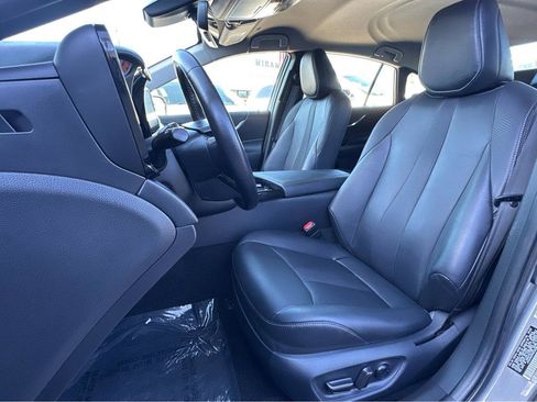 Used 2022 Toyota Mirai XLE w/ Advanced Technology Package image 8