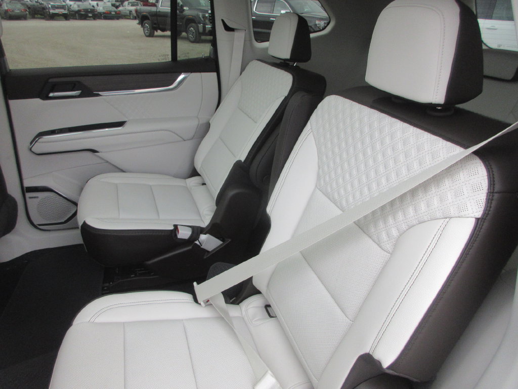 New 2027 GMC Acadia Denali FWD image 12