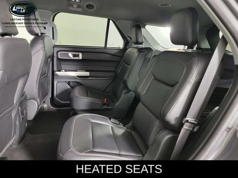 Used 2023 Ford Explorer XLT w/ Equipment Group 202A AWD/4WD image 13