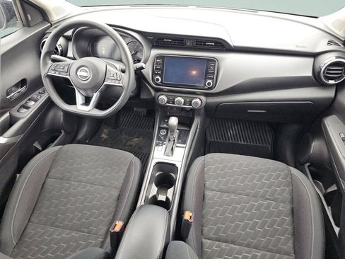 Used 2024 Nissan Kicks SV image 25
