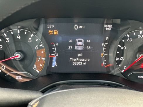 Used 2023 Jeep Compass Limited image 25