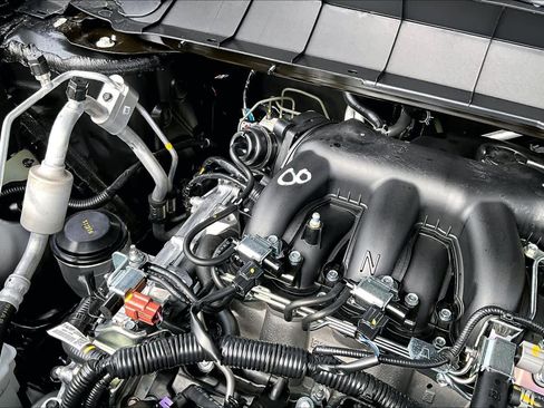 New 2026 Nissan Pathfinder SL image 17